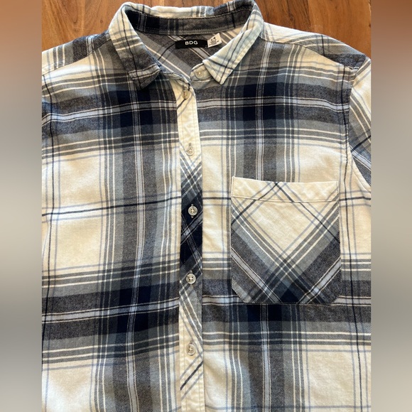 BDG Urban Outfitters Plaid Button Down Shirt - Picture 6 of 15